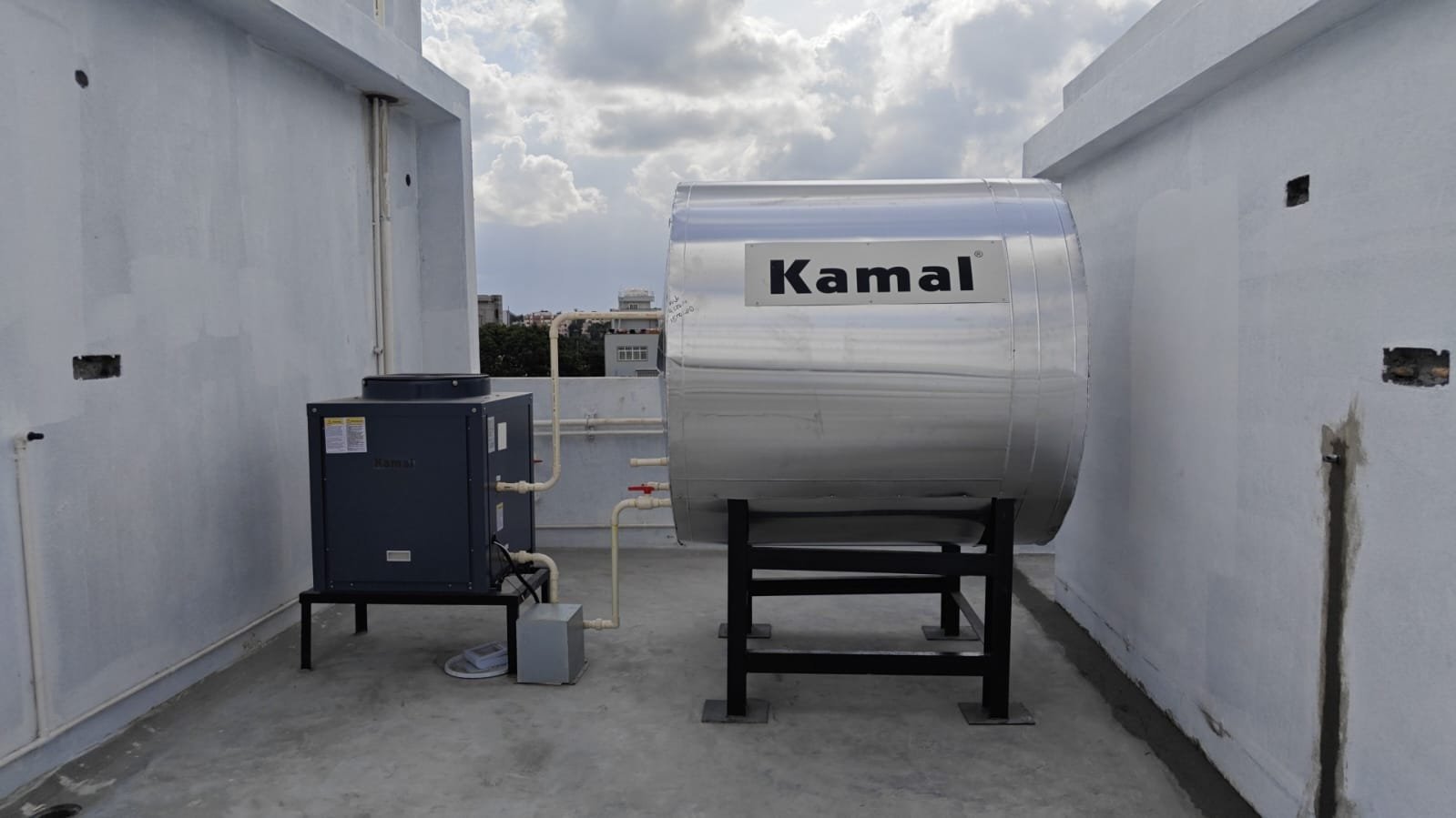 Kamal 1500L MS Epoxy Coated Heat Pump with Storage Tank