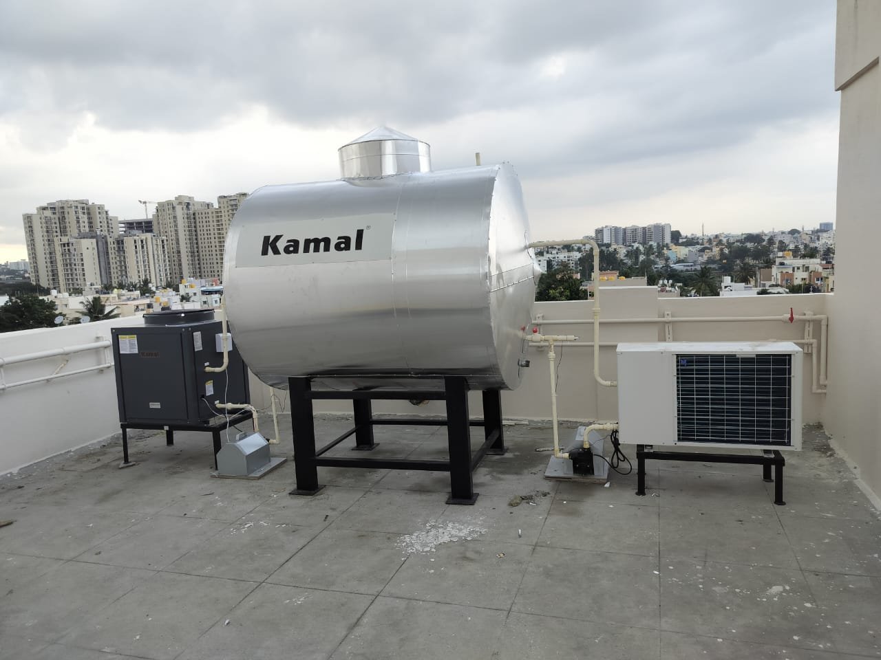 Kamal 2000L MS Epoxy Coated Heat Pump with Storage Tank